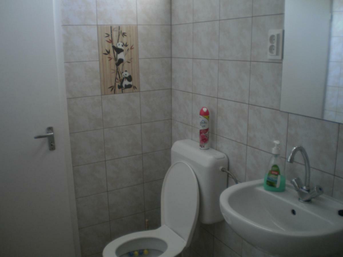 Raday Apartman Hajduszoboszlo Exterior photo