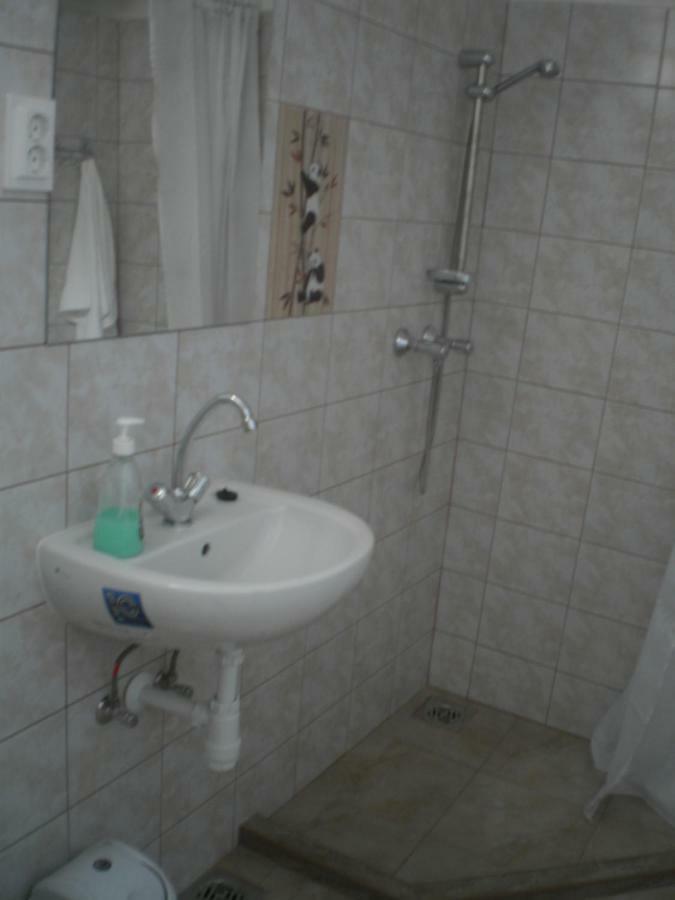Raday Apartman Hajduszoboszlo Exterior photo